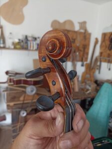Violín Italiano restauración lauderia moreno (2)