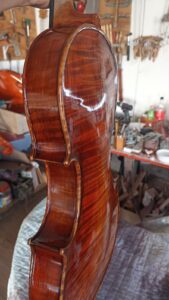 viola restauracion (5)